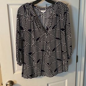 Crown and Ivy 3/4 sleeve, black and white blouse size  L